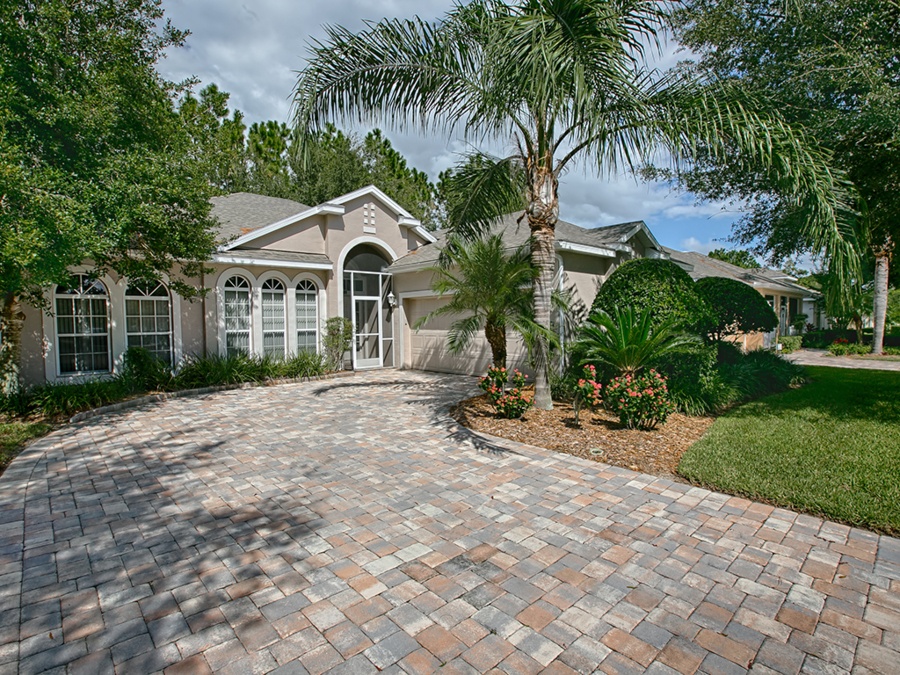 Two Perfect Homes for Sale in Clermont & Montverde, Florida